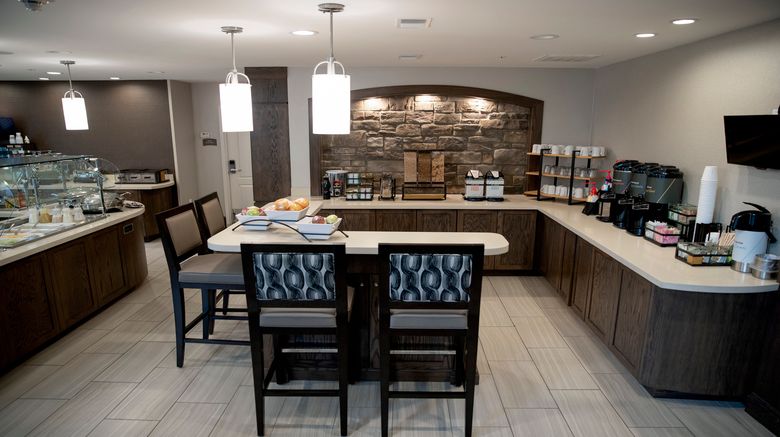 <b>Staybridge Suites Auburn Hills Restaurant</b>. Images powered by <a href="https://www.leonardoworldwide.com/" title="Leonardo Worldwide" target="_blank">Leonardo</a>.