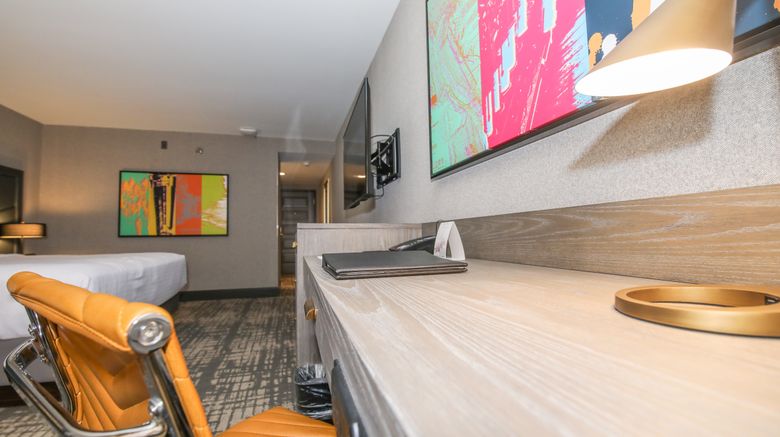 <b>Crowne Plaza Providence-Warwick Room</b>. Images powered by <a href="https://www.leonardoworldwide.com/" title="Leonardo Worldwide" target="_blank">Leonardo</a>.
