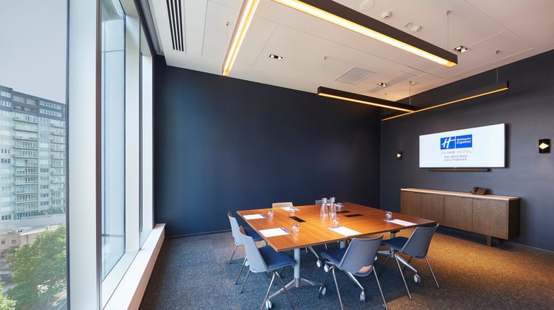 <b>Holiday Inn Express Melbourne Southbank Meeting</b>. Images powered by <a href="https://www.leonardoworldwide.com/" title="Leonardo Worldwide" target="_blank">Leonardo</a>.