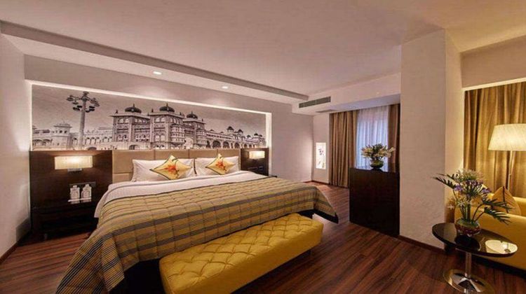 Hotel Royal Orchid Suite