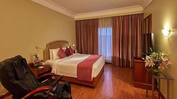 Hotel Royal Orchid Suite