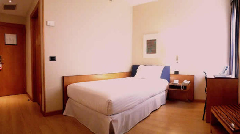 <b>Hotel Jaime I Room</b>. Images powered by <a href="https://www.leonardoworldwide.com/" title="Leonardo Worldwide" target="_blank">Leonardo</a>.