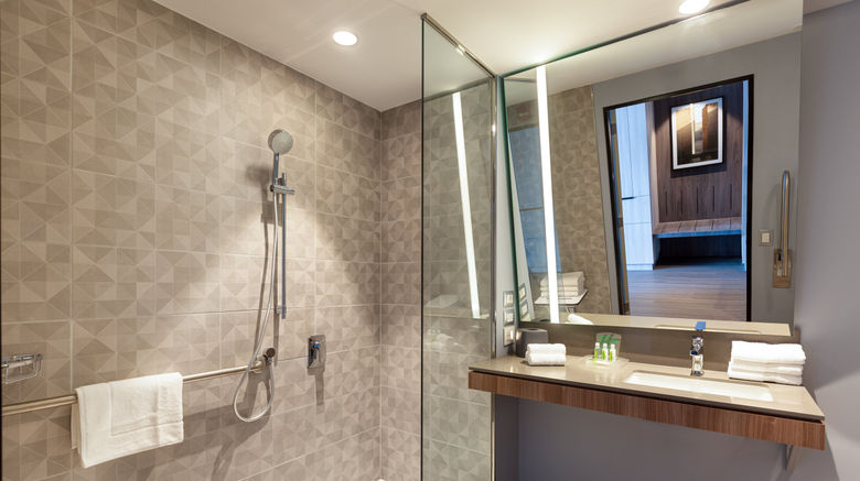 <b>Holiday Inn Miraflores Room</b>. Images powered by <a href="https://www.leonardoworldwide.com/" title="Leonardo Worldwide" target="_blank">Leonardo</a>.