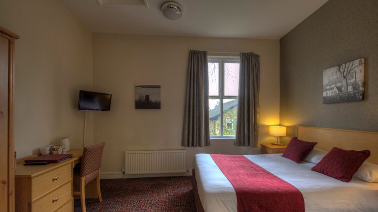 <b>Kingstown Hotel Room</b>. Images powered by <a href="https://www.leonardoworldwide.com/" title="Leonardo Worldwide" target="_blank">Leonardo</a>.