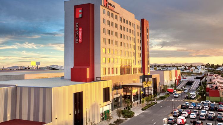 Fiesta Inn Express Puebla Explanada Exterior