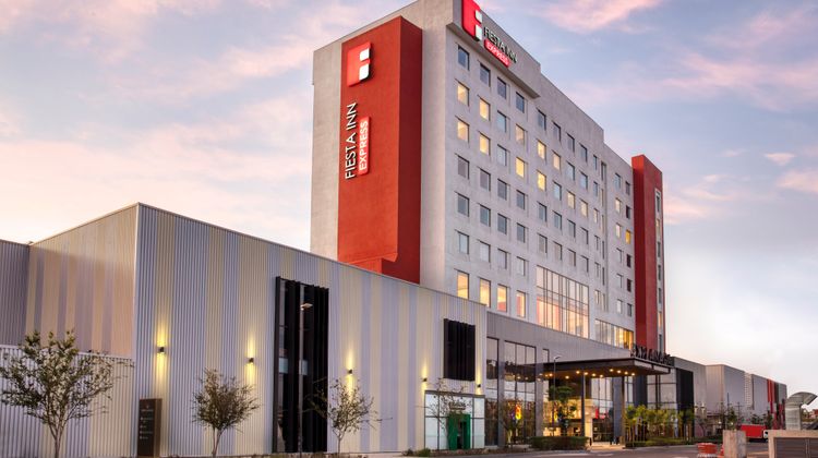 Fiesta Inn Express Puebla Explanada Exterior