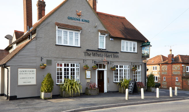 The White Hart Inn Exterior