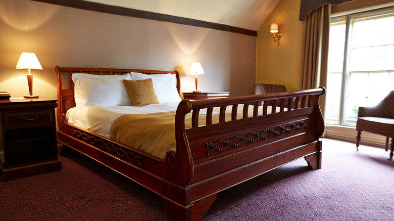 <b>White Hart Hotel Coggeshall Room</b>. Images powered by <a href="https://www.leonardoworldwide.com/" title="Leonardo Worldwide" target="_blank">Leonardo</a>.