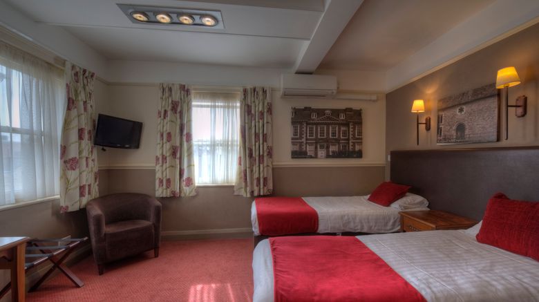 <b>White Hart Hotel Buckingham Room</b>. Images powered by <a href="https://www.leonardoworldwide.com/" title="Leonardo Worldwide" target="_blank">Leonardo</a>.