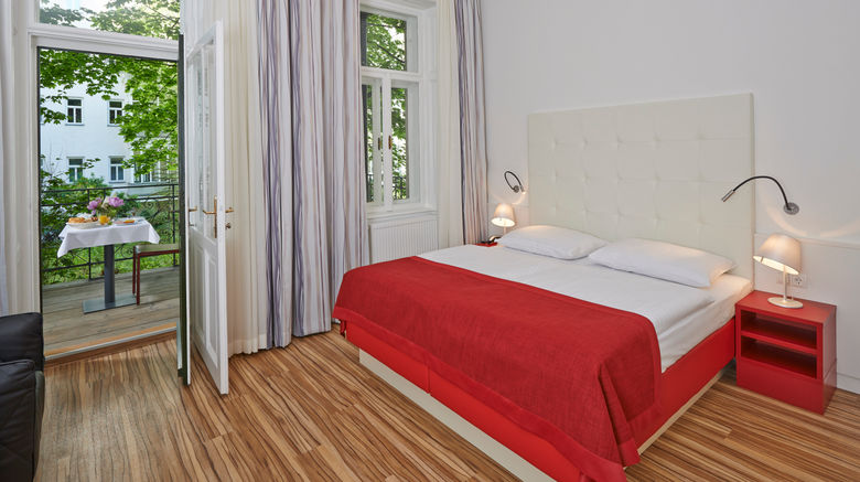 <b>Hotel Zipser Room</b>. Images powered by <a href="https://www.leonardoworldwide.com/" title="Leonardo Worldwide" target="_blank">Leonardo</a>.