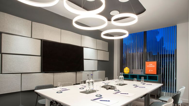 <b>Holiday Inn Express Barrow-in-Furness Meeting</b>. Images powered by <a href="https://www.leonardoworldwide.com/" title="Leonardo Worldwide" target="_blank">Leonardo</a>.