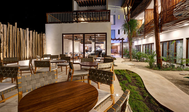 Mystique Blue Boutique Suites Exterior