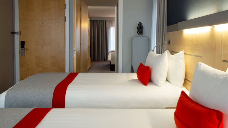Holiday Inn Express Town Centre Room