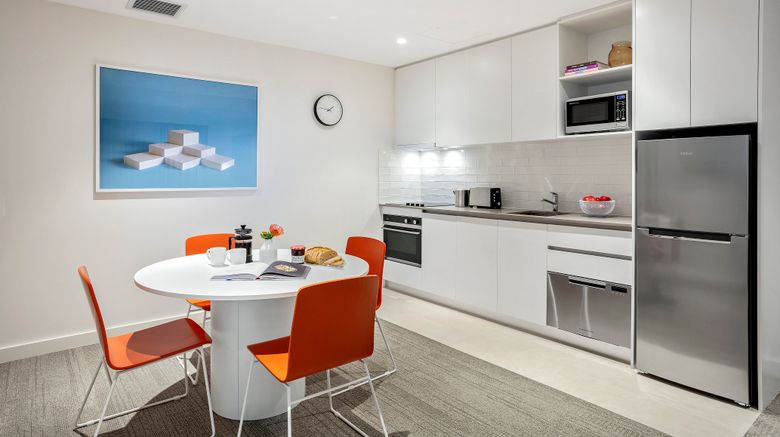 <b>Quest Joondalup Room</b>. Images powered by <a href="https://www.leonardoworldwide.com/" title="Leonardo Worldwide" target="_blank">Leonardo</a>.