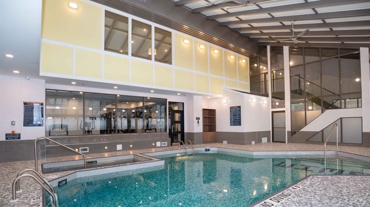 Sandman Hotel Calgary City Centre Pool