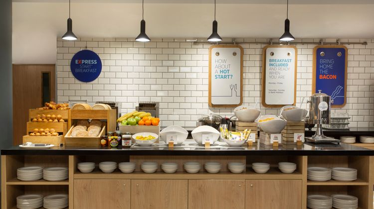 Holiday Inn Express Town Centre Restaurant