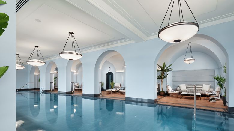 <b>Regent Porto Montenegro Pool</b>. Images powered by <a href="https://www.leonardoworldwide.com/" title="Leonardo Worldwide" target="_blank">Leonardo</a>.