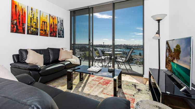 Astra Apartments Newcastle Room