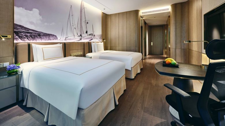 <b>Crowne Plaza Suzhou Room</b>. Images powered by <a href="https://www.leonardoworldwide.com/" title="Leonardo Worldwide" target="_blank">Leonardo</a>.