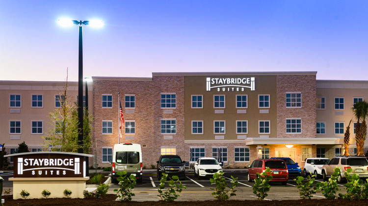 Staybridge Suites Vero Beach Exterior