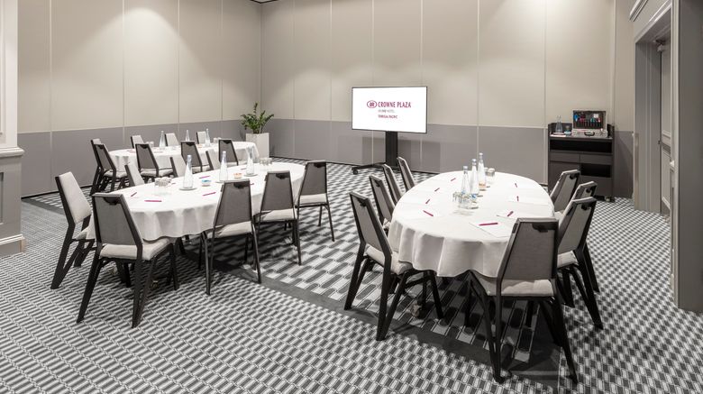 <b>Crowne Plaza Terrigal Meeting</b>. Images powered by <a href="https://www.leonardoworldwide.com/" title="Leonardo Worldwide" target="_blank">Leonardo</a>.