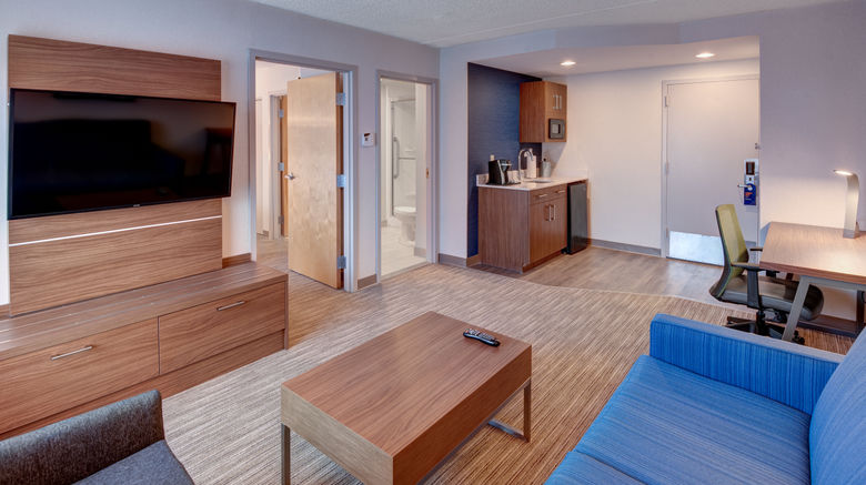 <b>Holiday Inn Express/Stes W. Long Branch Suite</b>. Images powered by <a href="https://www.leonardoworldwide.com/" title="Leonardo Worldwide" target="_blank">Leonardo</a>.
