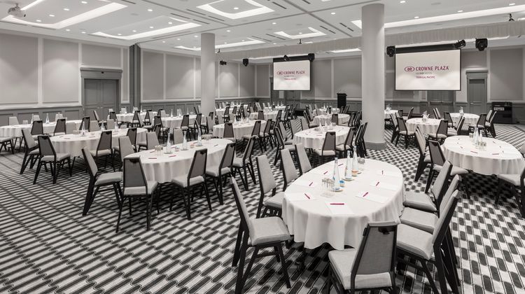 Crowne Plaza Terrigal Ballroom
