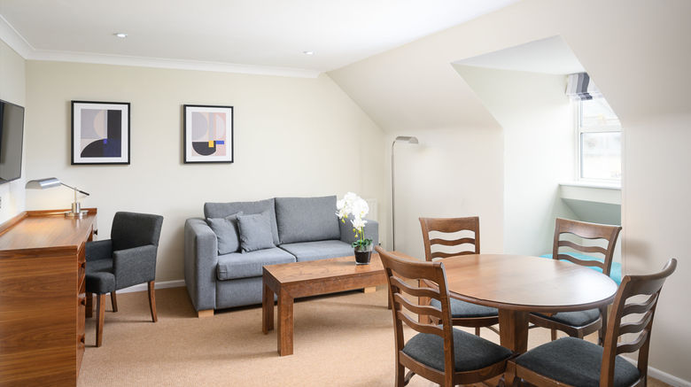 <b>voco Oxford Spires Suite</b>. Images powered by <a href="https://www.leonardoworldwide.com/" title="Leonardo Worldwide" target="_blank">Leonardo</a>.