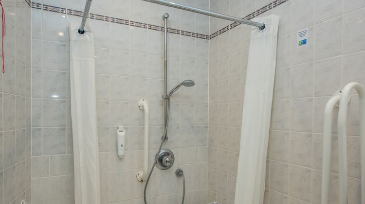 Holiday Inn Express Canterbury Room