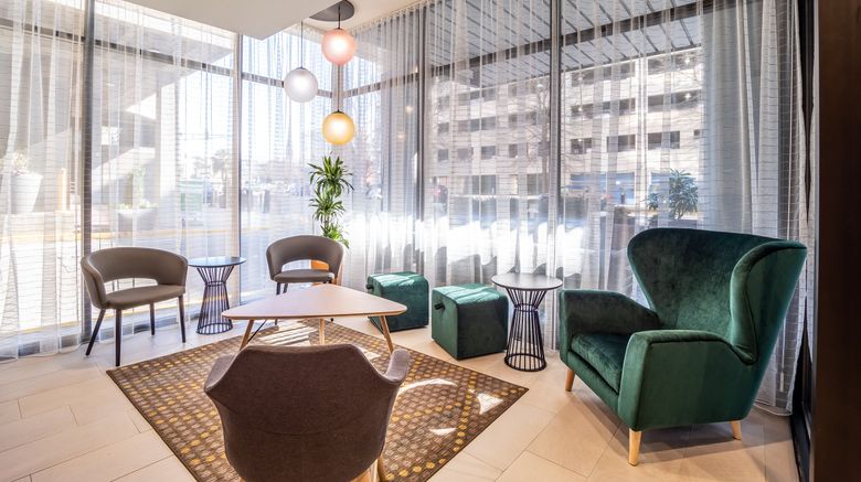 <b>Holiday Inn Columbia-Downtown Lobby</b>. Images powered by <a href="https://www.leonardoworldwide.com/" title="Leonardo Worldwide" target="_blank">Leonardo</a>.
