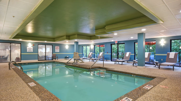 Holiday Inn Express Pool