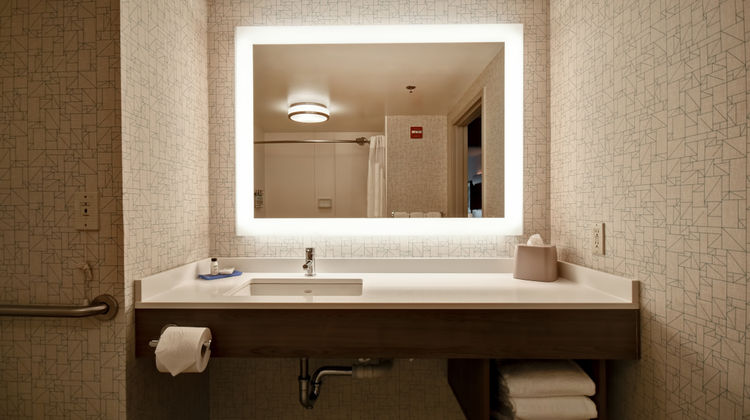 Holiday Inn Express Room