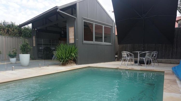 Charles Sturt Suites Pool