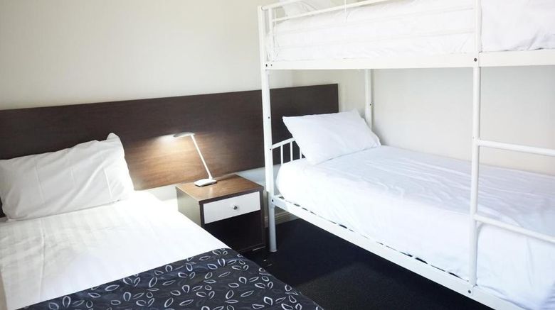<b>Charles Sturt Suites Room</b>. Images powered by <a href="https://www.leonardoworldwide.com/" title="Leonardo Worldwide" target="_blank">Leonardo</a>.