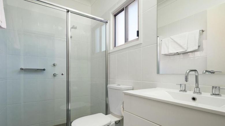 <b>Charles Sturt Suites Room</b>. Images powered by <a href="https://www.leonardoworldwide.com/" title="Leonardo Worldwide" target="_blank">Leonardo</a>.
