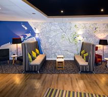 Holiday Inn Liverpool City Centre Hotel Lobby