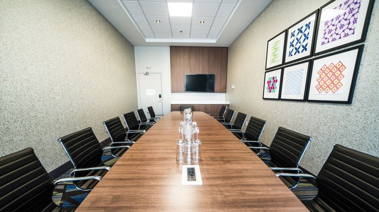 <b>Holiday Inn Express/Stes West Edmonton Meeting</b>. Images powered by <a href="https://www.leonardoworldwide.com/" title="Leonardo Worldwide" target="_blank">Leonardo</a>.