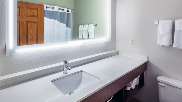 Holiday Inn Express Room