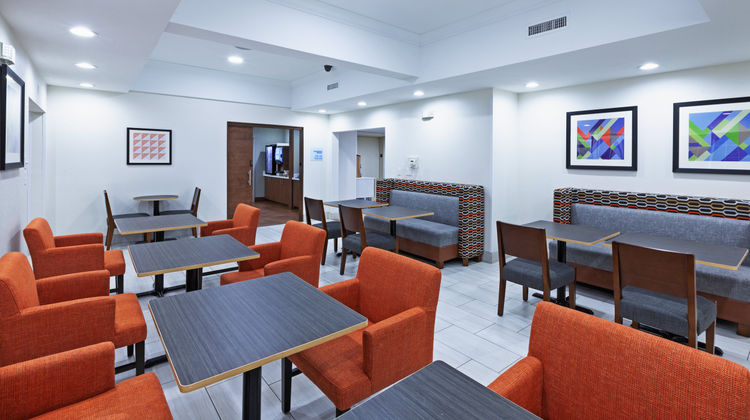 Holiday Inn Express Restaurant