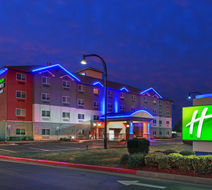 Holiday Inn Express Exterior