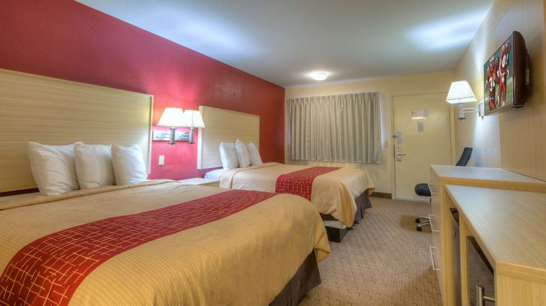 <b>Red Roof Inn Memphis East Room</b>. Images powered by <a href="https://www.leonardoworldwide.com/" title="Leonardo Worldwide" target="_blank">Leonardo</a>.