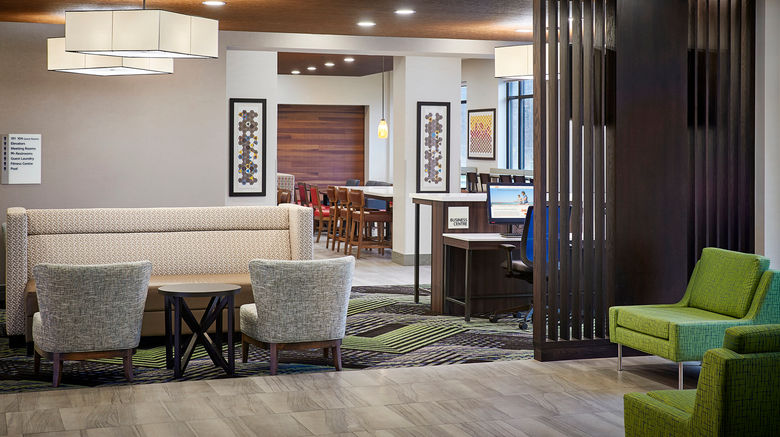 <b>Holiday Inn Express Niagara-on-the-Lake Lobby</b>. Images powered by <a href="https://www.leonardoworldwide.com/" title="Leonardo Worldwide" target="_blank">Leonardo</a>.