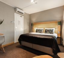 The Delphi Room