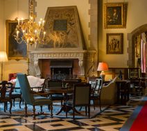 Schlosshotel Kronberg Lobby
