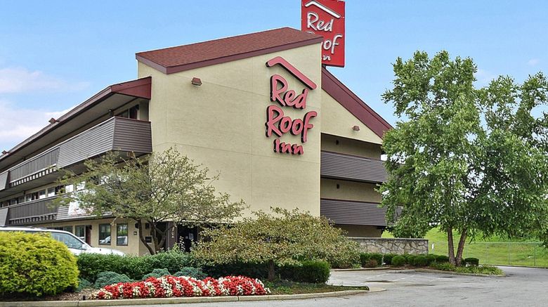 Red Roof Inn Louisville Expo Airport Exterior. Images powered by <a href="https://www.leonardoworldwide.com" target="_blank" rel="noopener">Leonardo</a>.