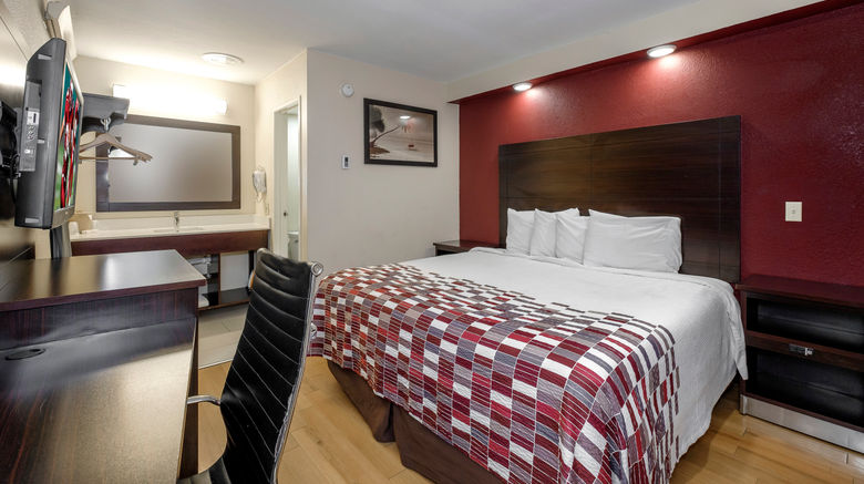 <b>Red Roof Inn Tallahassee - University Room</b>. Images powered by <a href="https://www.leonardoworldwide.com/" title="Leonardo Worldwide" target="_blank">Leonardo</a>.