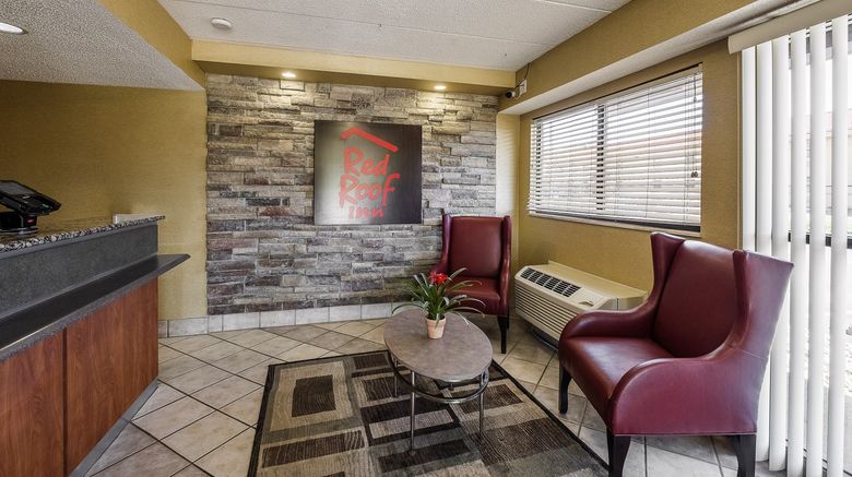 <b>Red Roof Inn Columbus East-Reynoldsburg Lobby</b>. Images powered by <a href="https://www.leonardoworldwide.com/" title="Leonardo Worldwide" target="_blank">Leonardo</a>.
