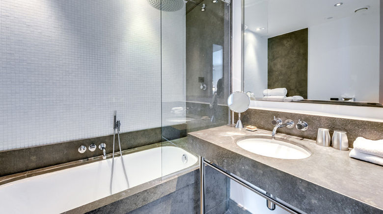 <b>Hotel Le A Champs Elysees Room</b>. Images powered by <a href="https://www.leonardoworldwide.com/" title="Leonardo Worldwide" target="_blank">Leonardo</a>.
