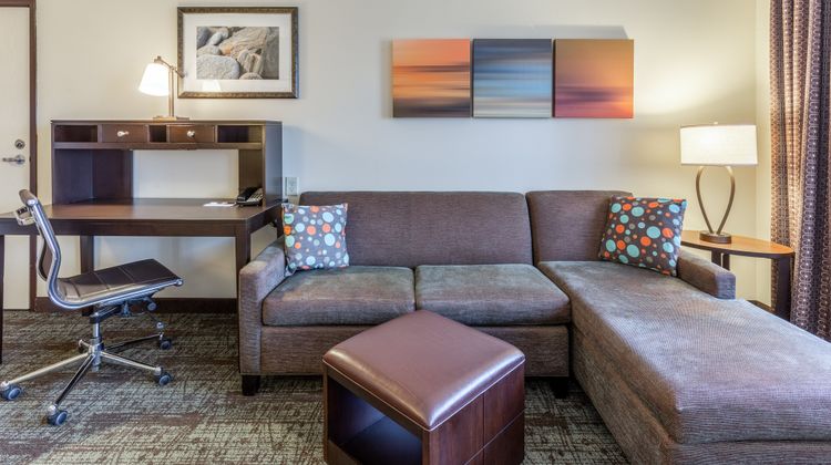 Staybridge Suites Davenport Room
