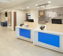 Holiday Inn Express Boca Raton-West Lobby